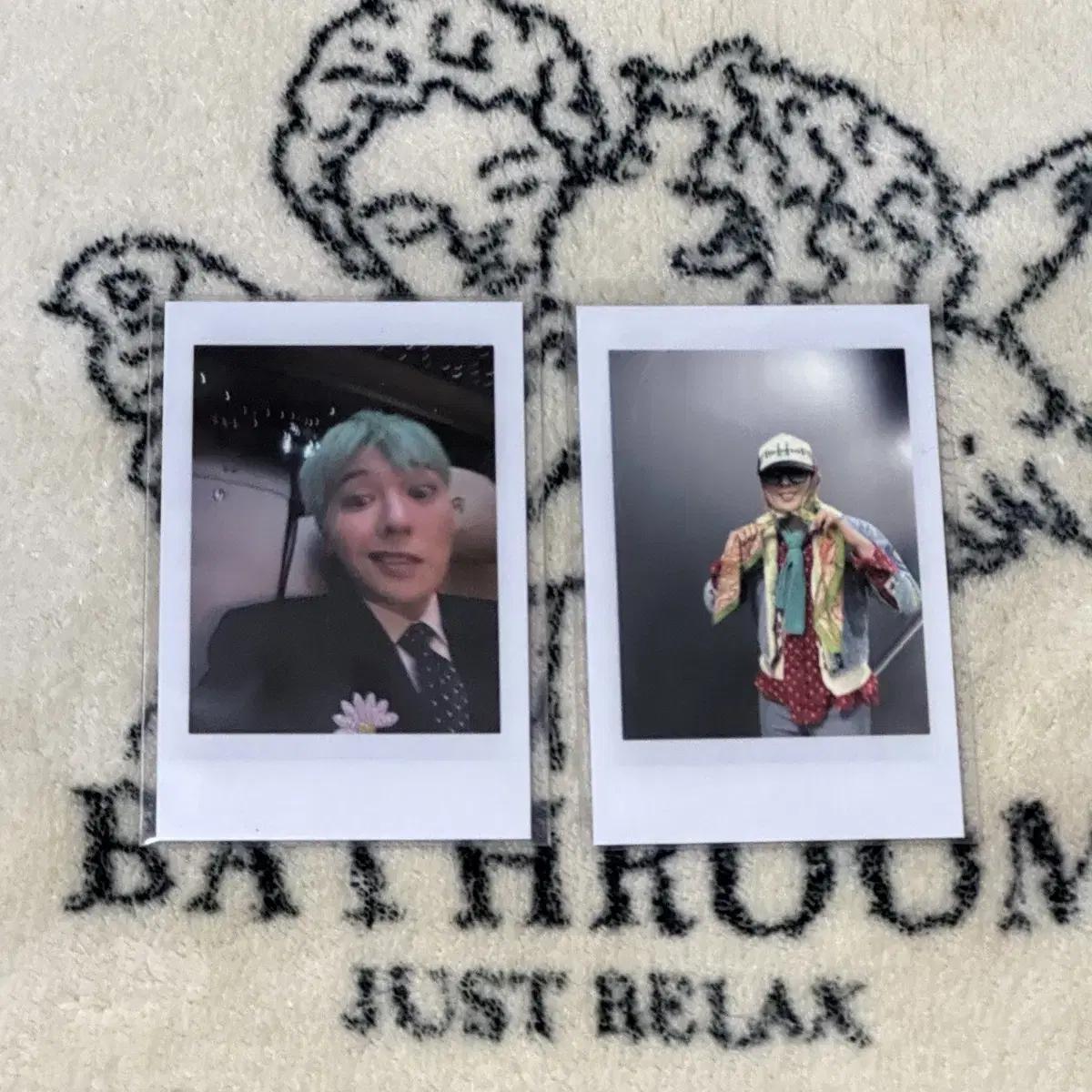 

Бонусная фотокарточка за предварительный заказ G-dragon Polaroid