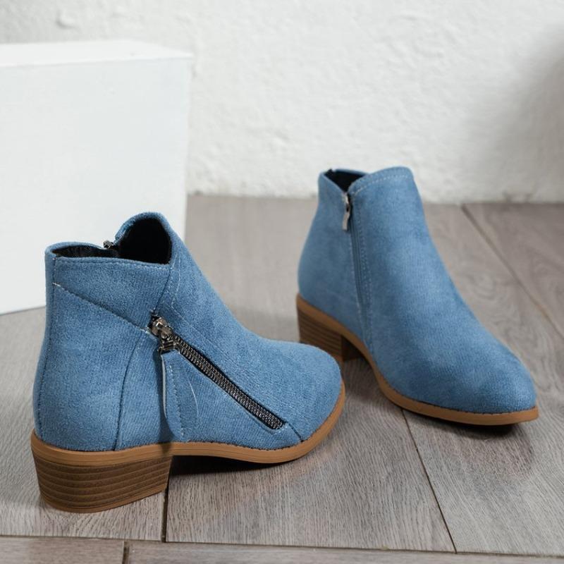 Plus size side zipper square heel pointed toe Chelsea boots fall and winter women's boots