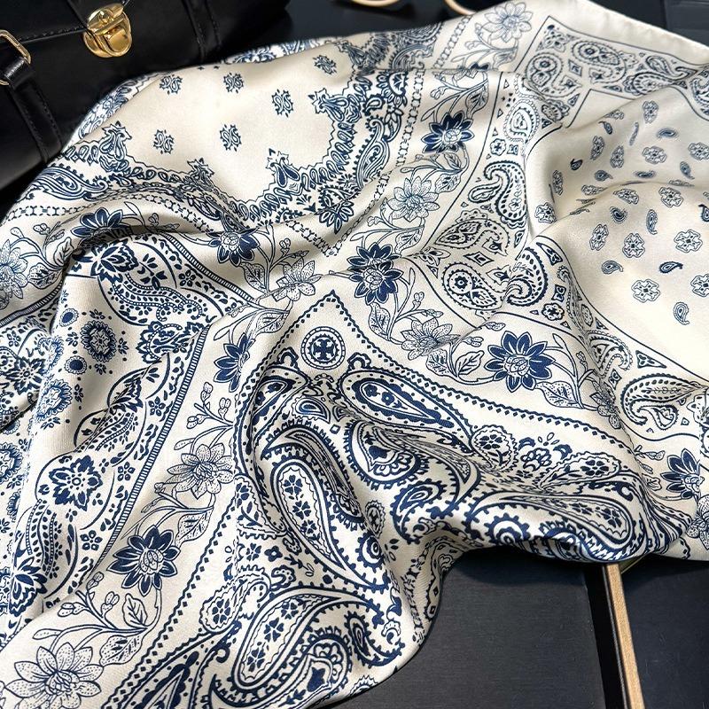 Korean Style Thin Square Scarf Elegant Women Fashion Decorative Neck Scarf