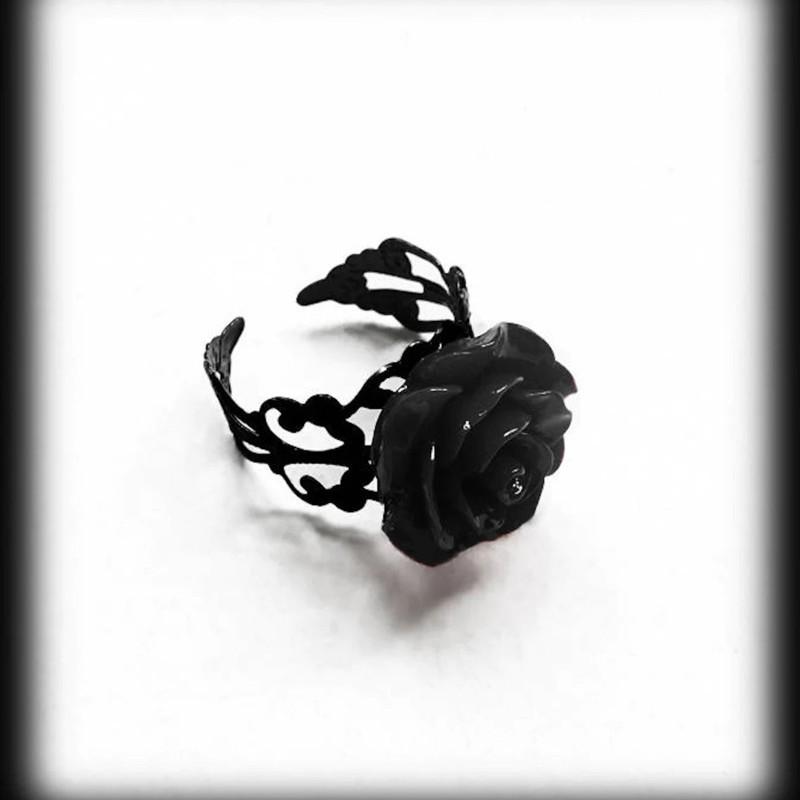 Adjustable Black Rose Gothic Victorian Filigree Ring