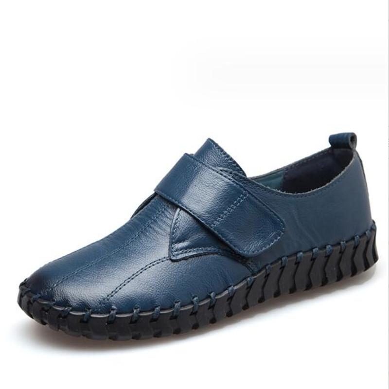 Chaussures pour femmes faites à la main 2024 Printemps Rétro Cuir Véritable Chaussures Plates Femmes Semelle Souple Chaussures Décontractées Chaussures Taille 35-42
