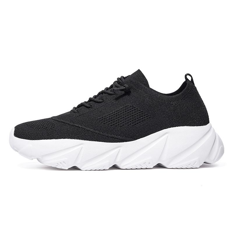 New Classic Walking Shoes Couple Sports Running Shoes Soft Sole Low Top Lightweight Mesh Shoes Casual Shoes
