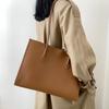 Designer luxury bag commuting cowhide large capacity handbag women's fashion designer shoulder casual commuting bag