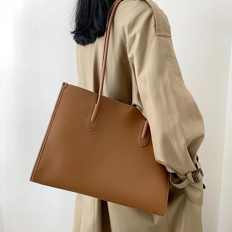 Designer luxury bag commuting cowhide large capacity handbag women's fashion designer shoulder casual commuting bag