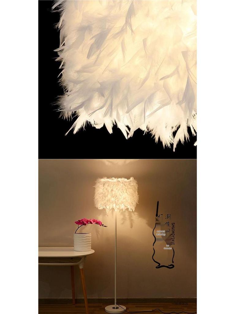 INS Creative Crystal Feather Lamp: Versatile Lighting for Weddings, Living Rooms, Studies, Bedrooms, and Fill Light for Beauty Streaming