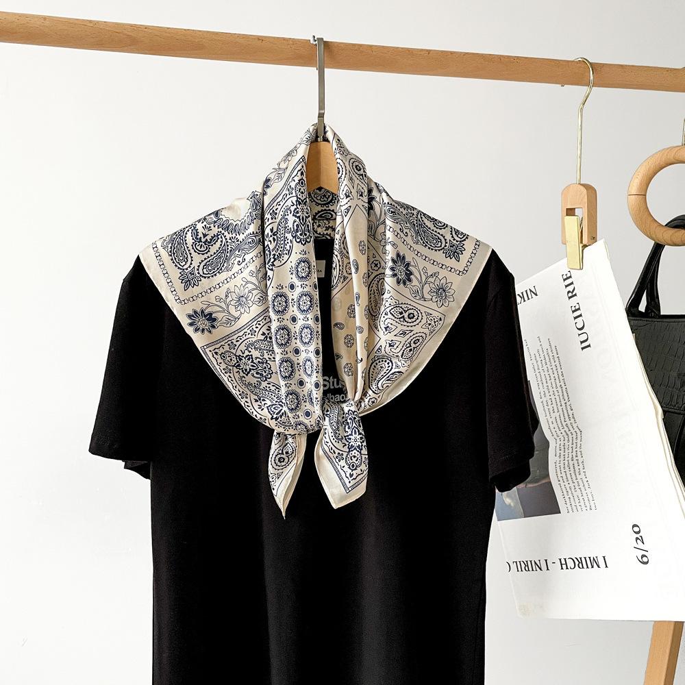 Simulated Silk Silk Scarf Square Scarf Women's Korean Edition Fashion Letter Printed Small Square Scarf Workplace Decoration Scarf