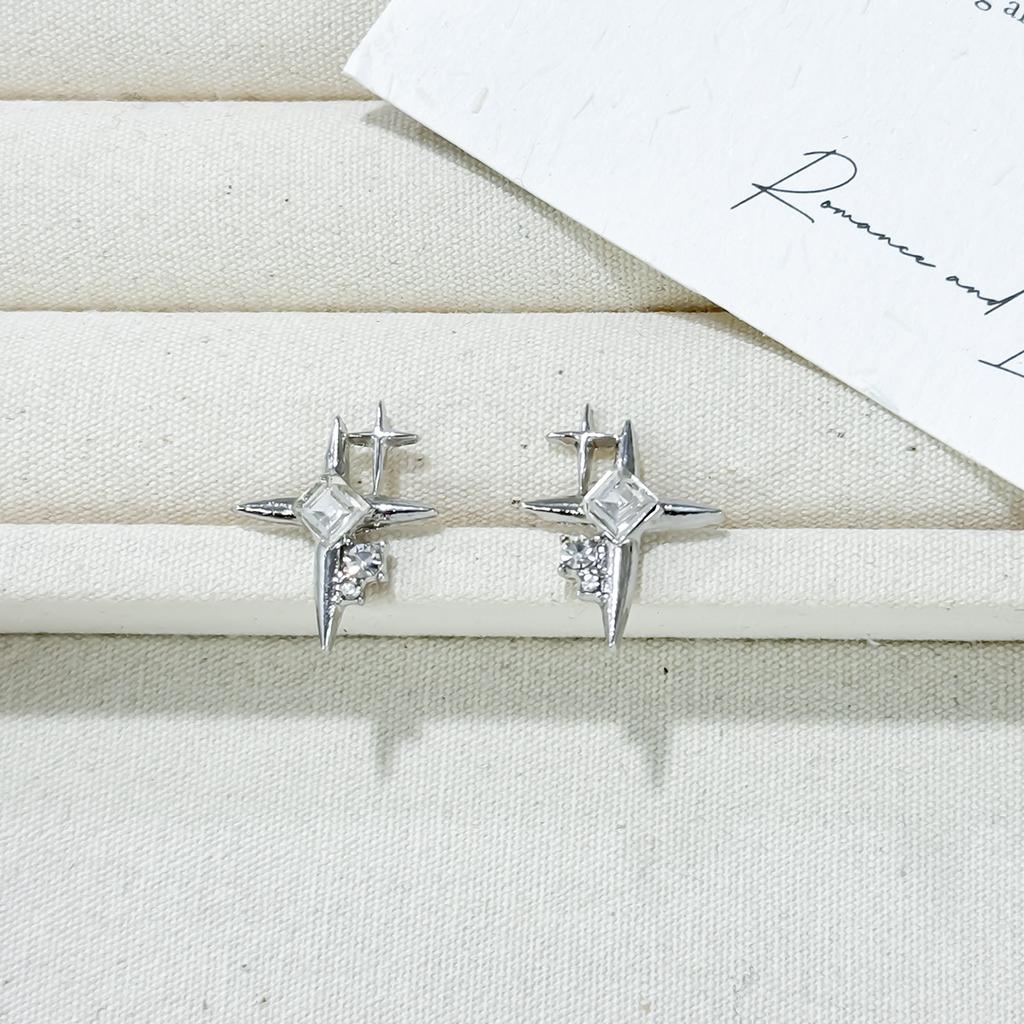 925 Tetragonal Star Stud Earrings For Women'S Personality Trendy Niche Design Advanced Temperament Cold Wind Earrings