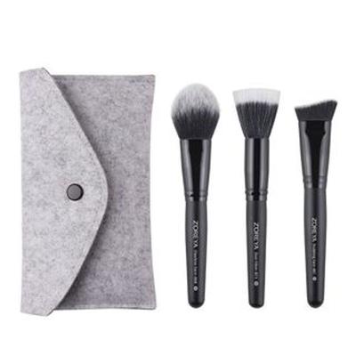 Make-up nástroje a doplňky – Štětce na make-up