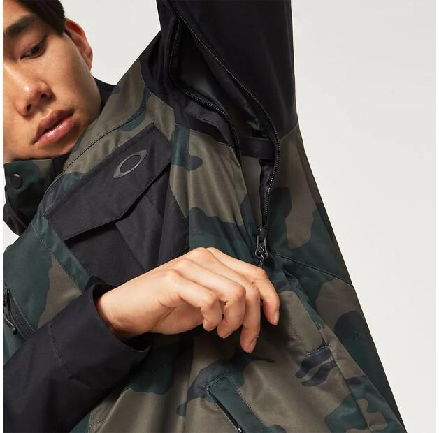 Oakley Core Divisional RC куртка