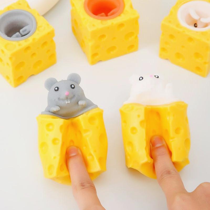 Cute Little Animal Stress-Relieving Toys Venting Cheese Mouse Cup Squeezable Toy Yellow Human Squirrel Cup Parody Birthday Gifts
