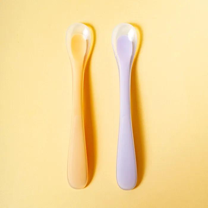 

Рельефная ложка для детского питания Purple