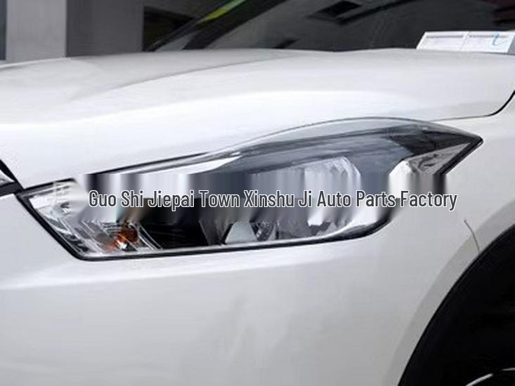 Kicks Headlight Cover: Transparent Lampshade for 2017-2019 Models