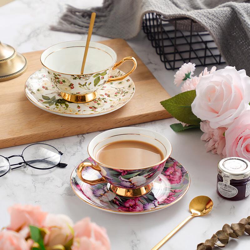 Xiao Yue Ya European Light Luxury Ceramic Cup & Saucer Set