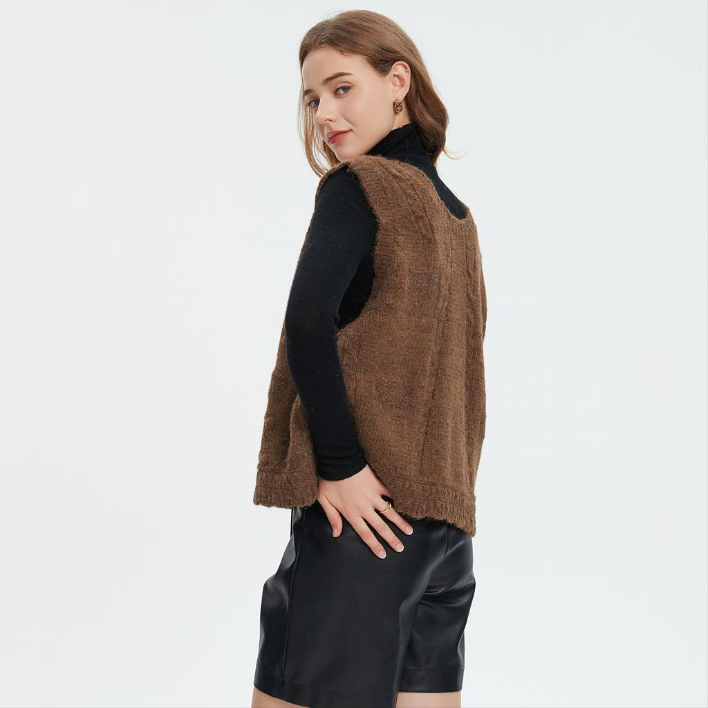 DIMANAF 2025 Winter Plus Size Autumn Women Sleeveless Vest Sweaters Knitting Buttons Oversize Casual Style Loose Sweater