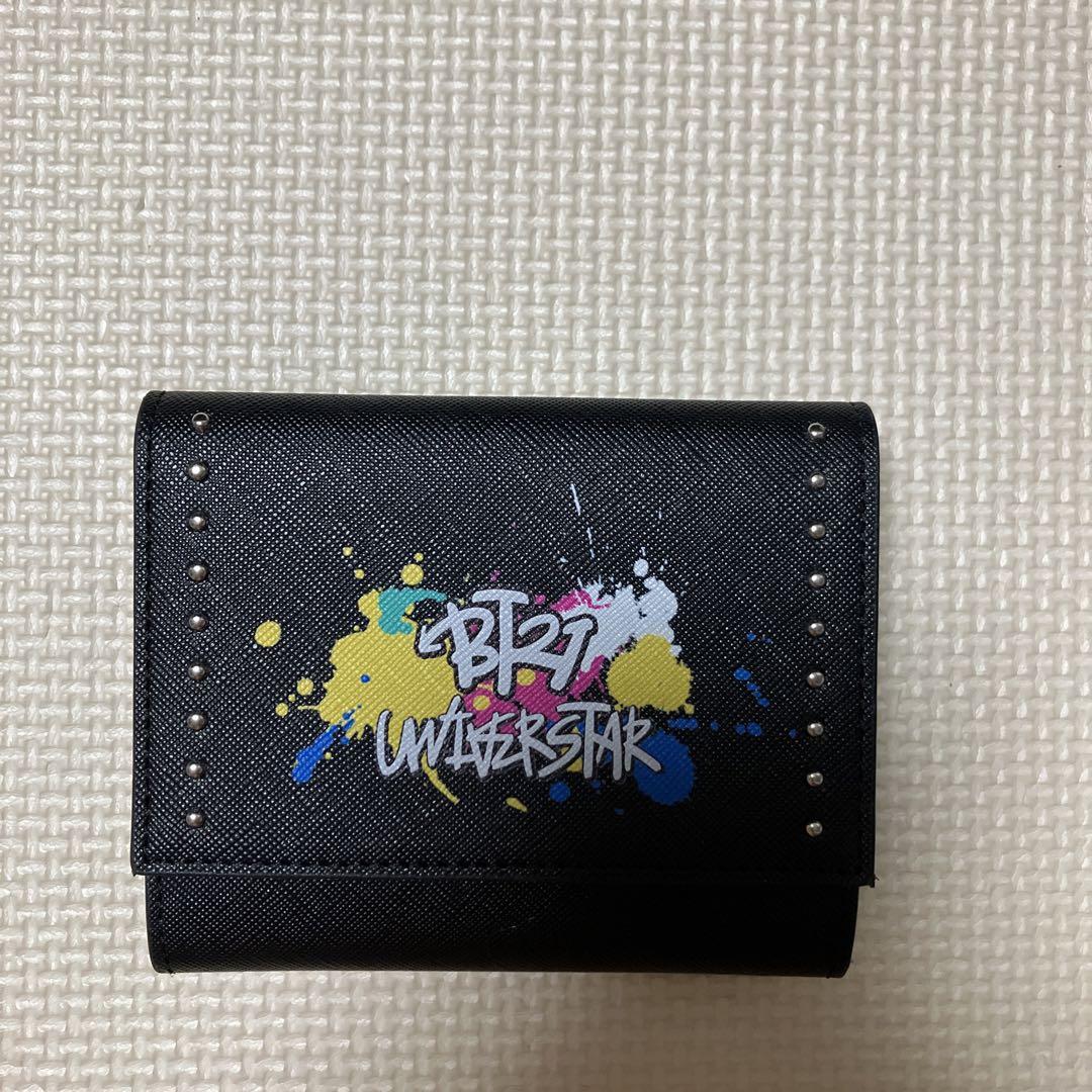 

[USED] BT21 Samantha Vega Black BTS Sold Out Rare SALE Wallet
