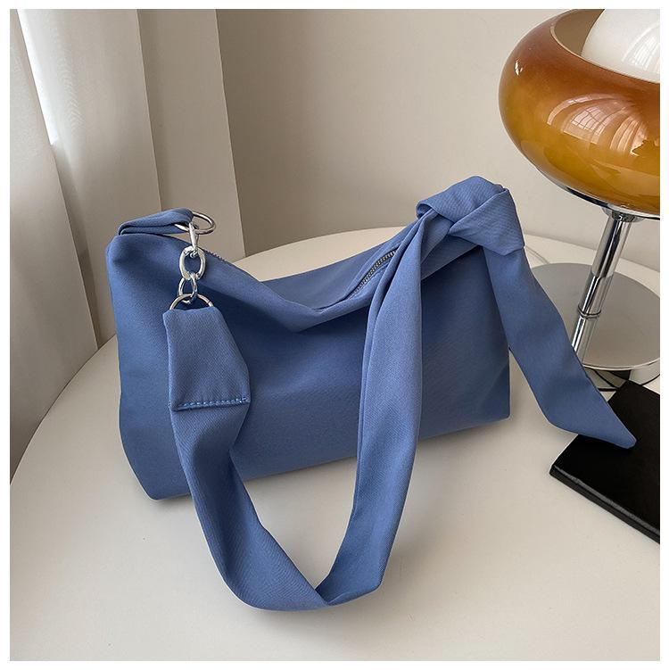 Japanese casual lazy wind messenger bag 2025 new bag Internet celebrity popular fashion simple college shoulder bag