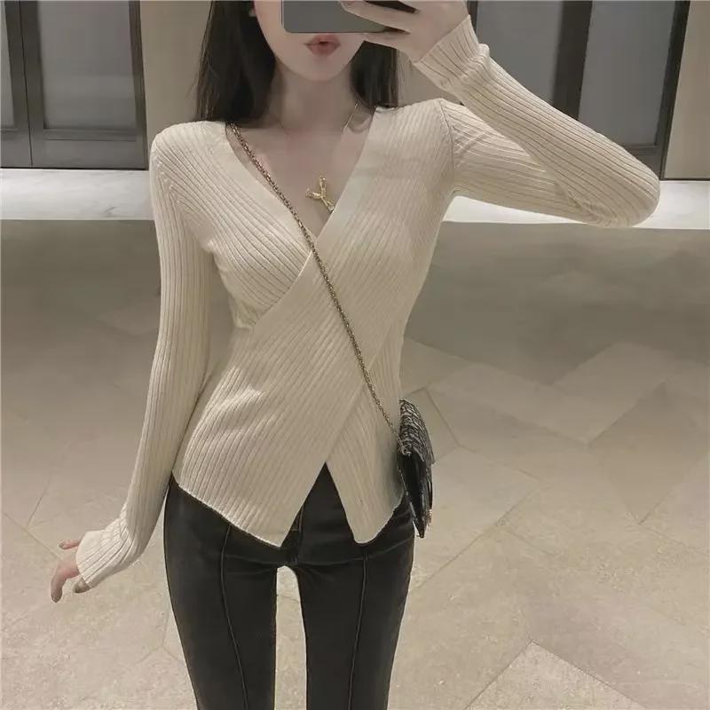Core-Spun Yarn V-Neck Slim Fit Long-Sleeve Sweater - 2025 Korean Style Pullover