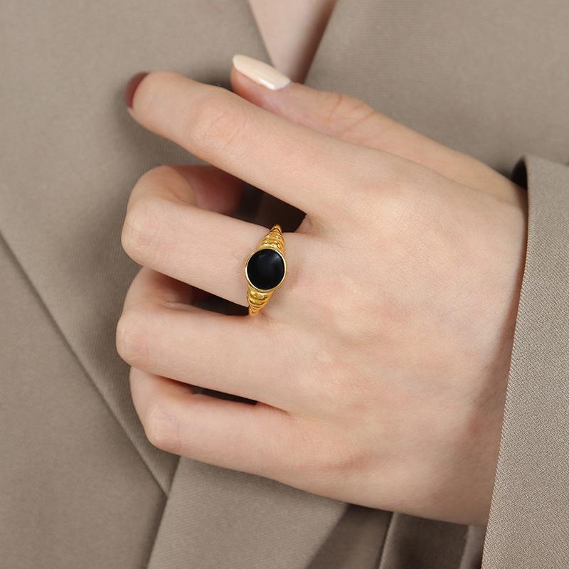 European American Geometric Irregular Enamel Oval Open Ring Gold Plated Retro Ornament Size 7, Adjustable