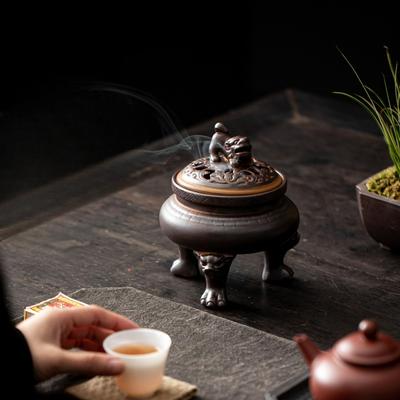 Retro Three Leg Incense Burner ChineseAntiqueStyle Ceramic Coil Holder for Sandalwood Agarwood Mugwort Tea Ceremony Aromatherapy