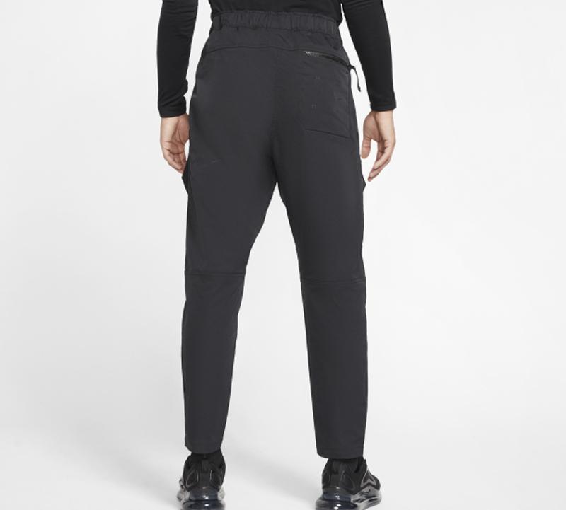 Nike SPORTSWEAR TECH PACK Sports Pants Men's Black Moderate CJ5156-011