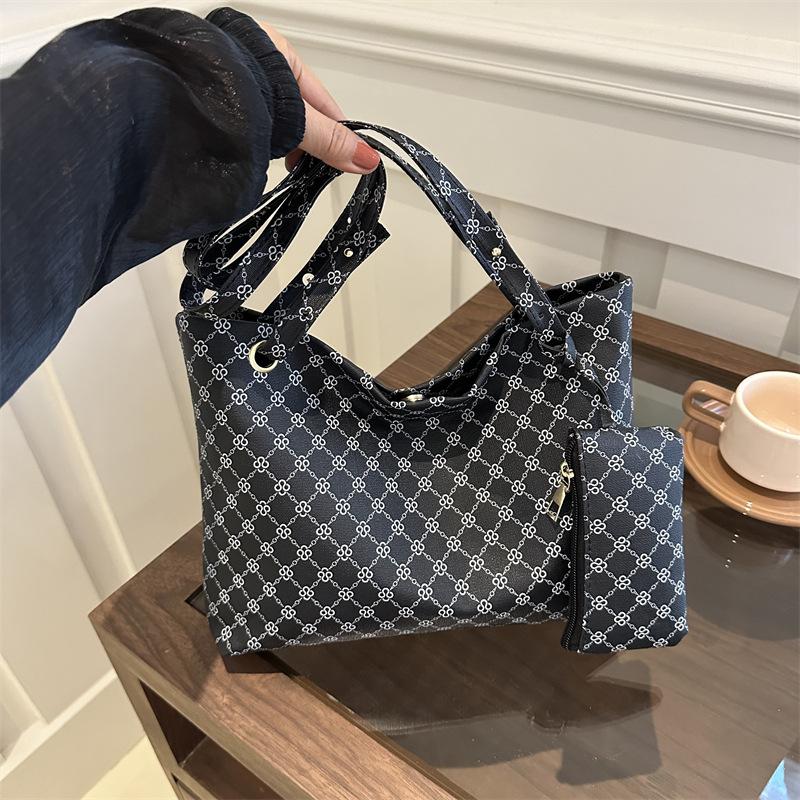 

Новая сумка для женщин с пресбиопией 2024 года, новая сумка через плечо, большая вместительная сумка-тоут для матери, ретро-модная женская сумка чёрный