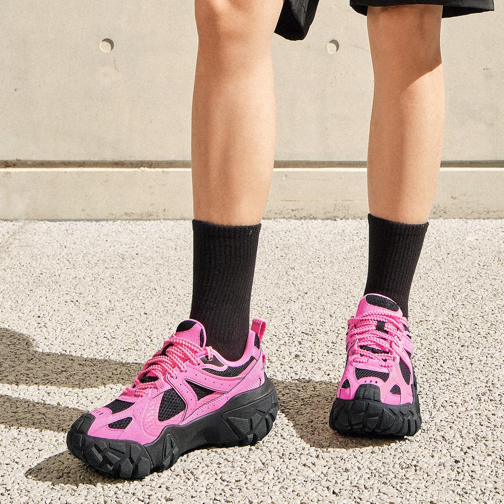 New LiNing Dunes Cushioning Anti Slip Wear Resistant Breathable Height Increasing Low Top Casual Shoes Women's Pink Black AGCU328-2