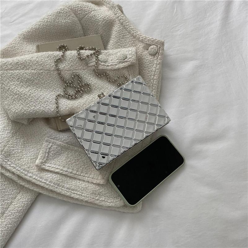 Metal Box Bag, European and American 2025 Fashion Rhombus Small Square Bag Ins Tide Shoulder Chain Small Fragrant Wind Dinner Bag Women