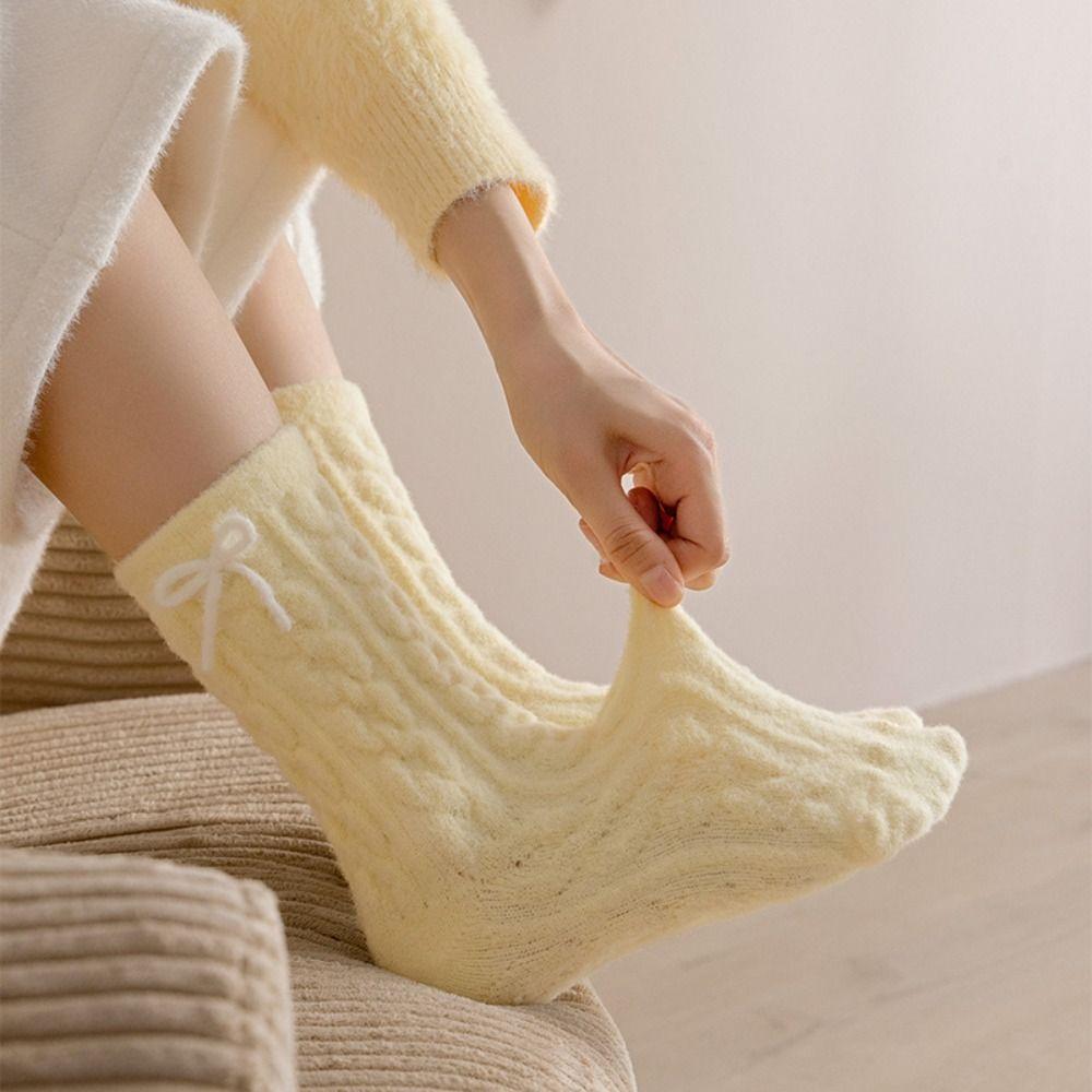 Comfortable Thickened Coral Fleece Socks Bowknot Winter Floor Plush Socks Sleeping Hosiery Mid Tube Socks Women Gift
