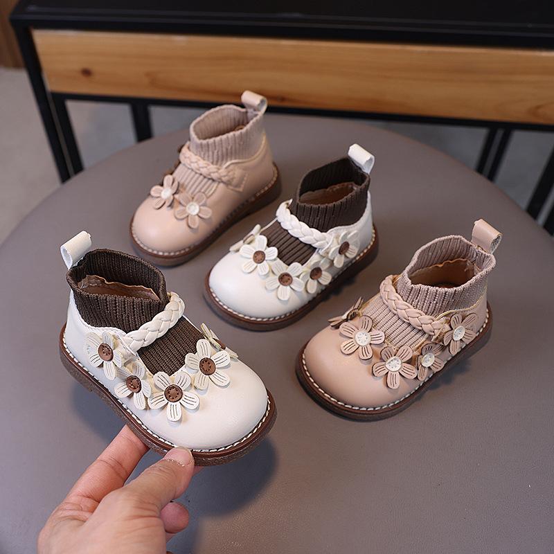 Anti-slip Shoes for Girls, Breathable Baby Soft-soled Anti-slip Baby Walker Shoes