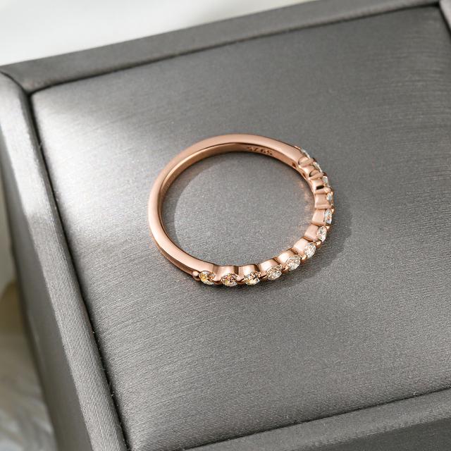 

Кільця з муассанітом 2 мм / 0,38 карата Обручки з золота 18 карат Обручки зі срібла 925 проби для жінок Eternity Ring Вишукані ювелірні вироби 9