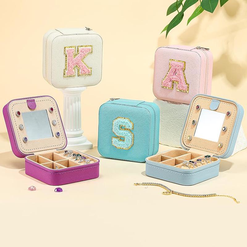 Portable Jewelry Box for Rings, Earrings, and Necklaces - Creative Travel Storage Solution