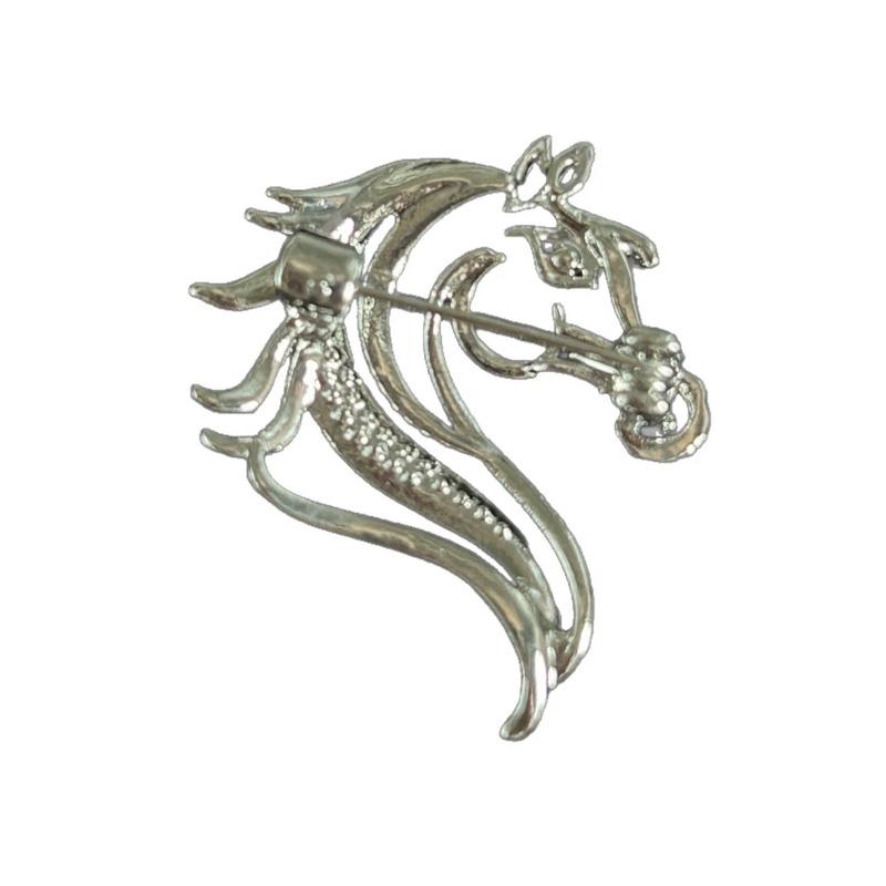 1Pc Pin Fashion Horse Brooch Temperament Clothing Decoration Minimalist fashion Hollow Zinc Alloy