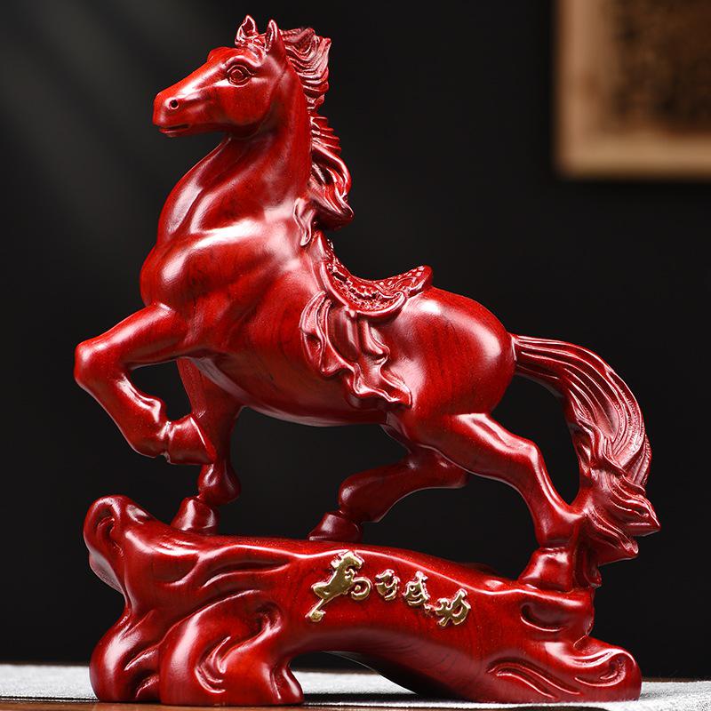 

Фигурка лошади из палисандра: Скульптура из массива дерева Зодиак для домашнего декора и подарка на новоселье