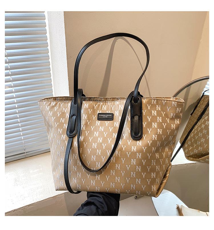 Handbag women's 2023 spring and summer new large-capacity tote bag popular shoulder bag fashionable texture big bag