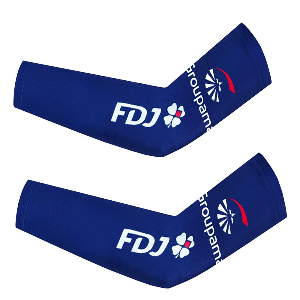 2025 Total Cycling Arm Warmers Quick Dry UAE Team Sunscreem Ciclismo Arm Protection Anti Slip Bike Accessorries Sport Sleeves