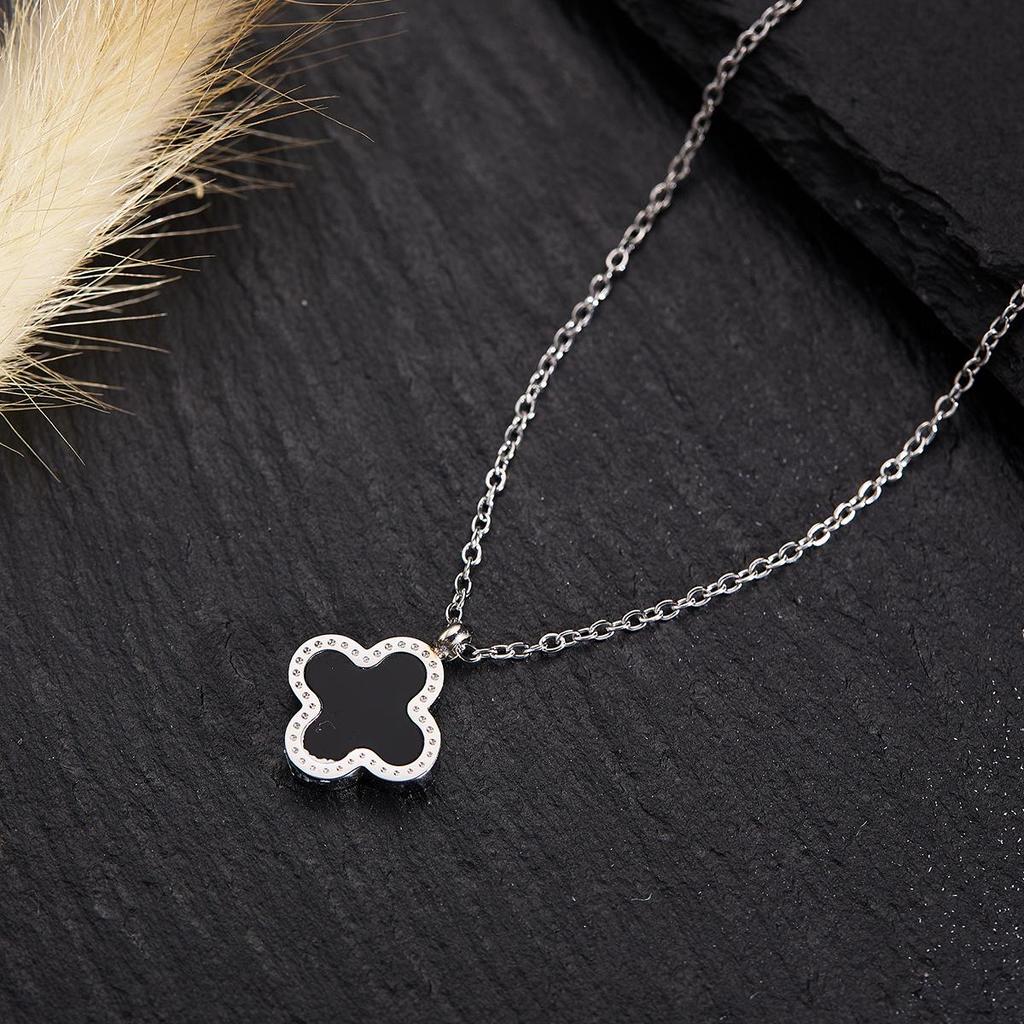 Colier nou din oțel titan argintiu rezistent la decolorare - Lanț de claviculă la modă, ușor și versatil pentru femei