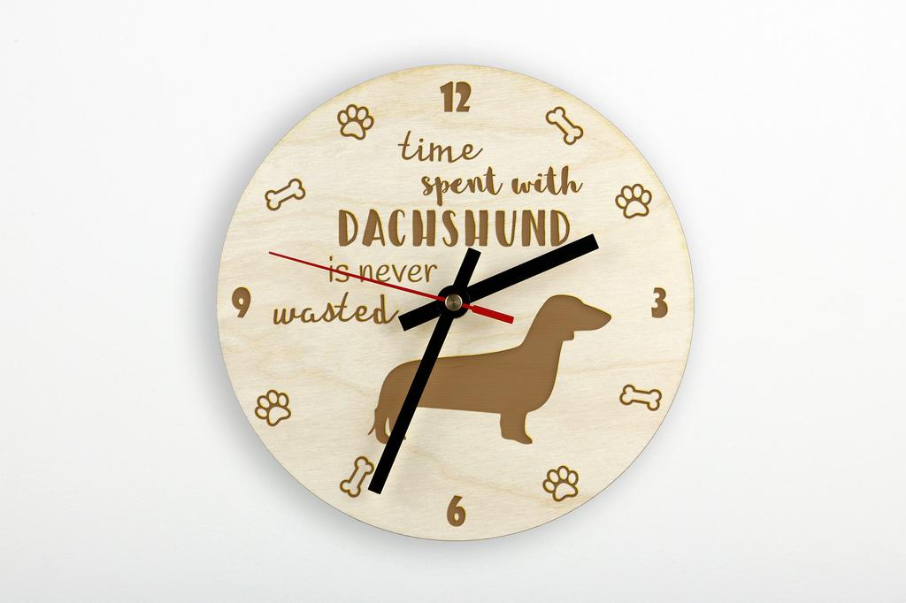 Dachshund Smooth-haired, Wiener dog, Badger dog - clock with dog, wooden clock with engraving, personalised clock by Art-Dog