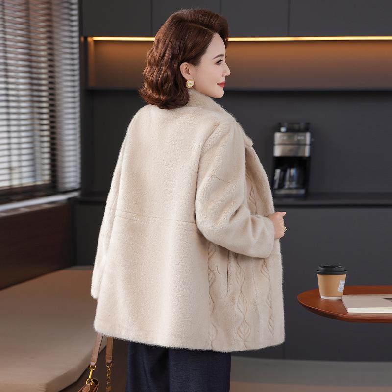 Mom's 2025 Faux Mink Velvet Winter Coat - Eco-Friendly Fur for Middle-Aged & Elderly Women in 40s & 50s