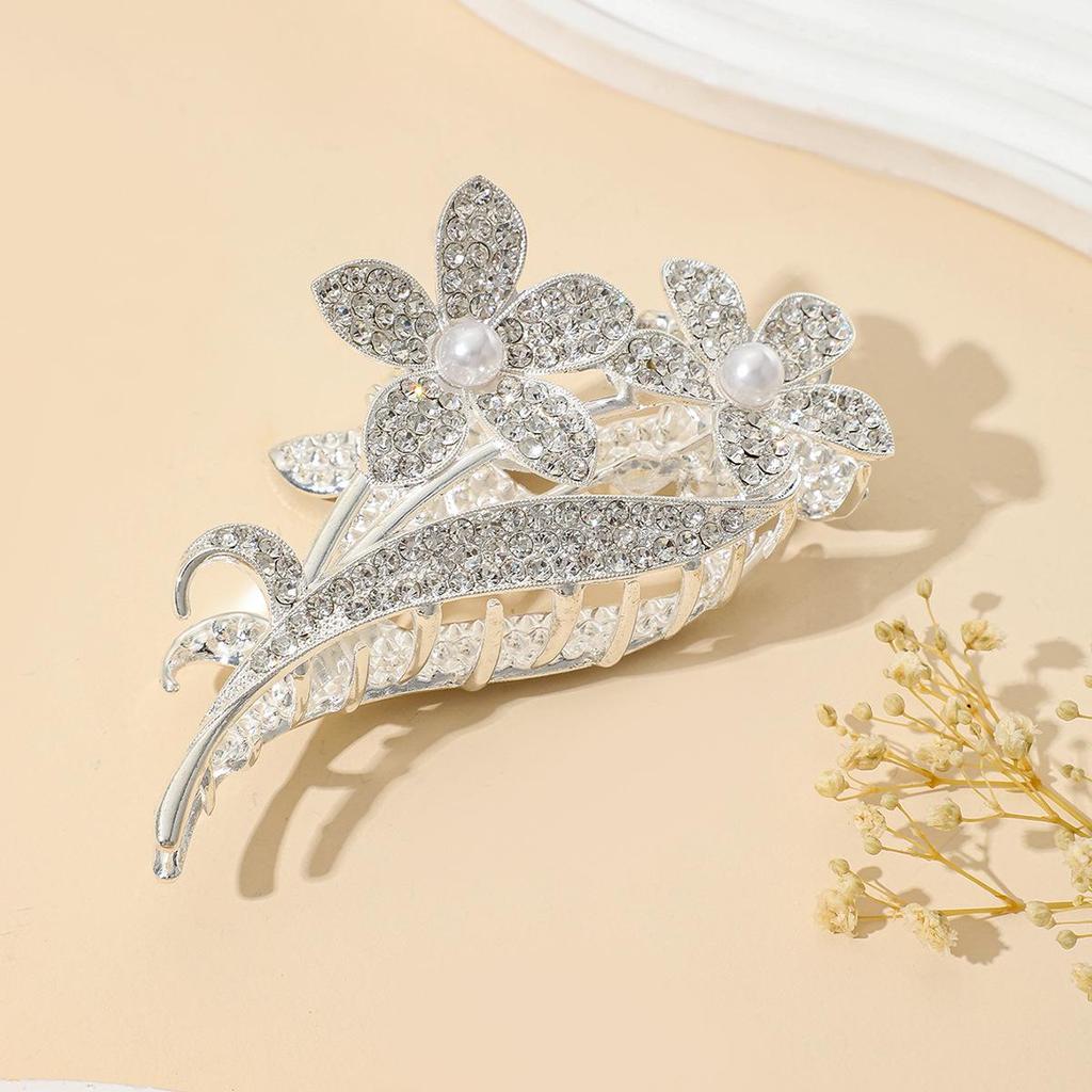 Korean Style Elegant Metal Hair Claw Clip for Women - Shark Claw Design