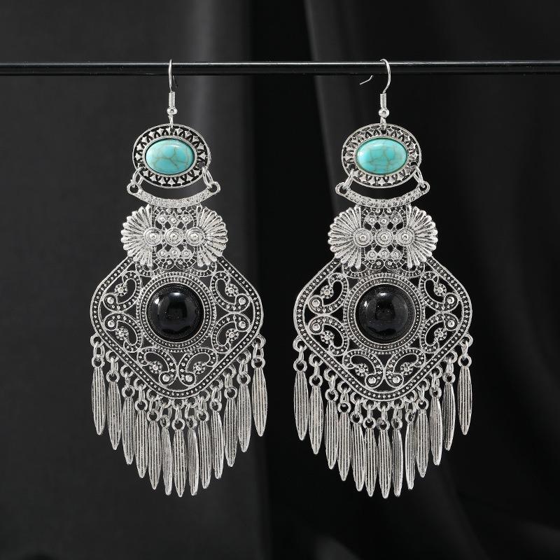 Tibetan Exaggerated Earrings Women's Bohemian Retro Personality Exotic Long Fringed Yunnan Earrings