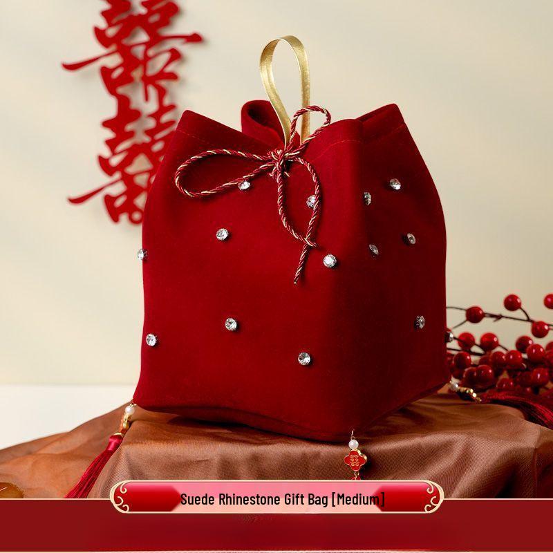 Bridesmaid Handbag Gift: Wedding Favor Red Envelope Candy Box