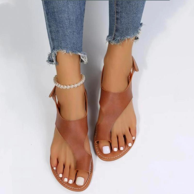 Fashionable Flat Bottomed Beach Sandals 2024 New Women's One Line Buckle Leather Exposed Toe Sexy Luxury Design Sandals Zapatos