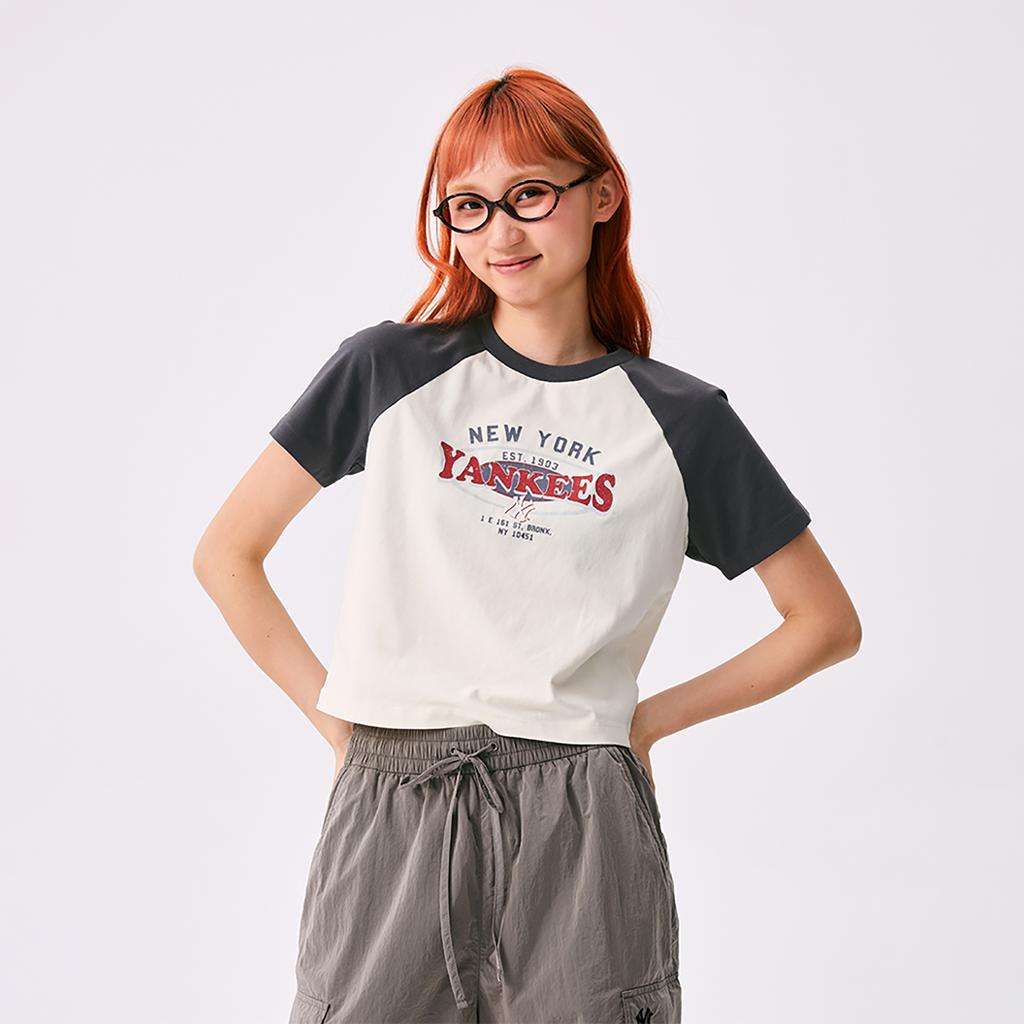 New MLB Preppy Style Collection New York Yankees SS25 Raglan Sleeve T Shirt Women's Cream 3FTSV0853-50CRS