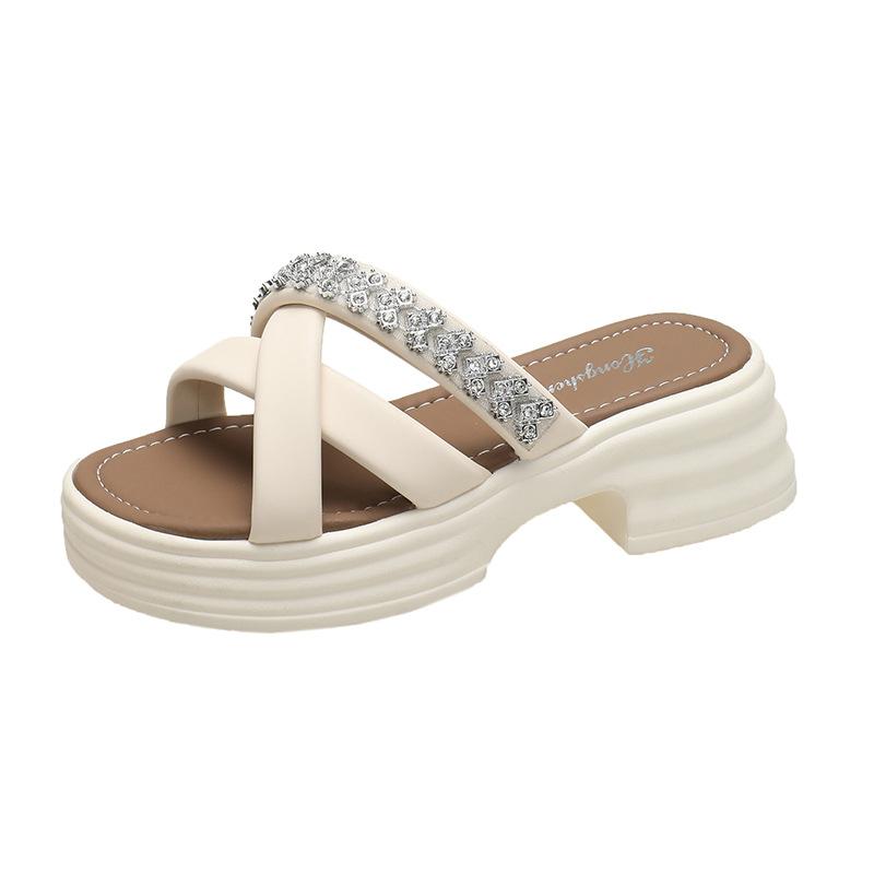 Cool Slippers Women's Summer Fashion Outer Wear New Thick-soled Beach Sandals Non-slip Pregnant Women One-word Drag High Sense