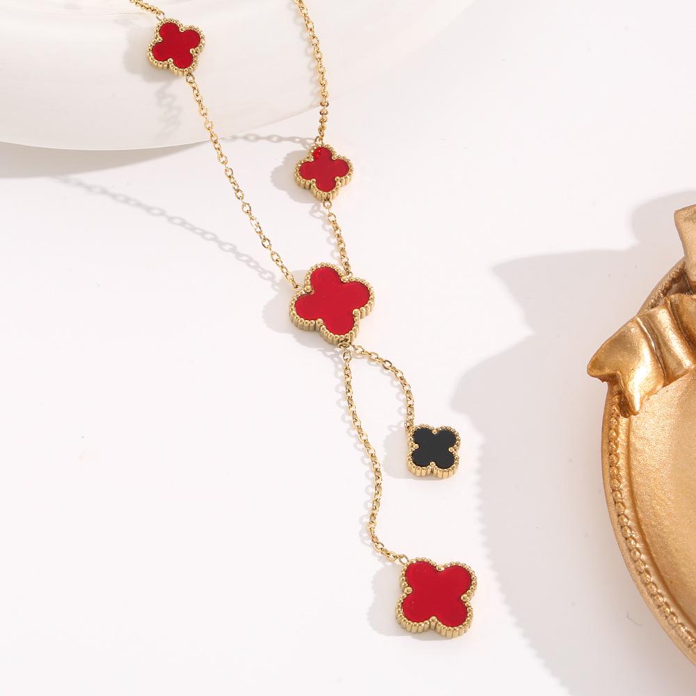 Elegant Gold-Plated Chinese-Style Four-Leaf Clover Necklace with Imitation Hetian Jade Pendant for Women