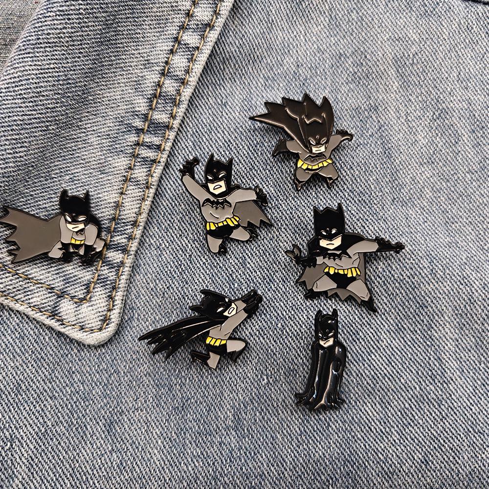 Classic Batman Cartoon Brooch – Superhero Badge and Anime Accessory