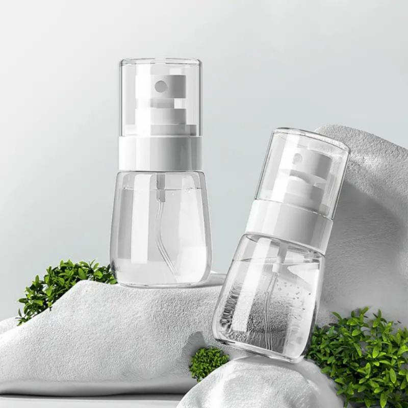

2pcs Mini Spray Bottle Fine Mist Alcohol Atomizer Portable Refillable Liquid Container for Cleaning Skin Care Beauty Accessories 30ml&Plastic