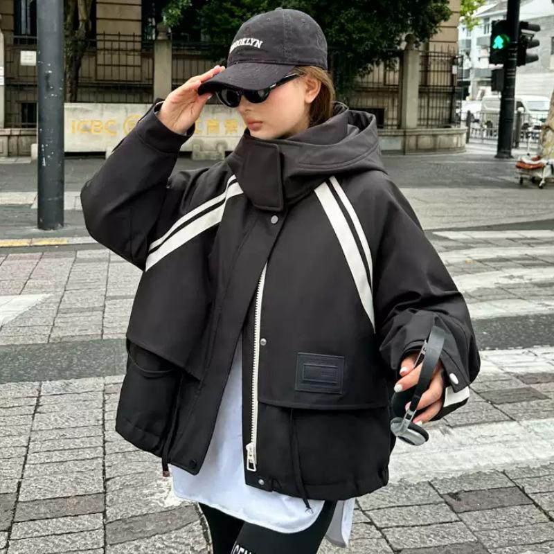 

Короткая утолщенная хлопковая куртка для женщин на зиму Новая корейская мода Свободный дизайн с капюшоном Куртка-оверсайз XL