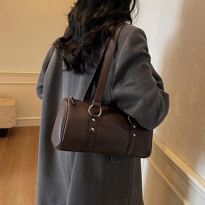 Retro PU Cylinder Bag For Women Trendy Large Capacity Commuting Underarm Bags Solid Color Zipper Female Shoulder Pack