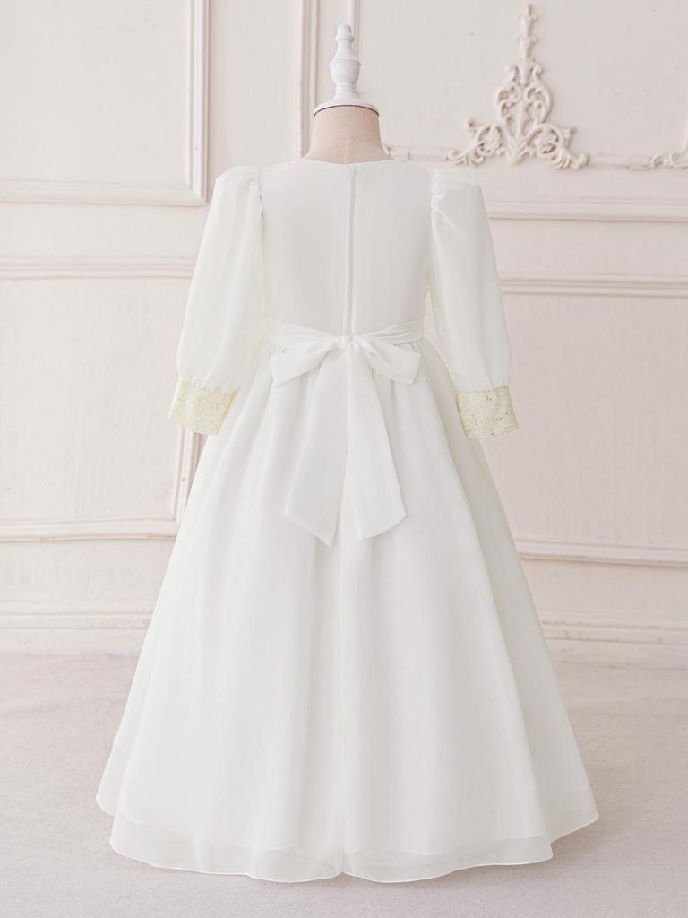 Orientalisches Weißes Chiffon Muslimisches Ballkleid mit Stickerei und langen Ärmeln